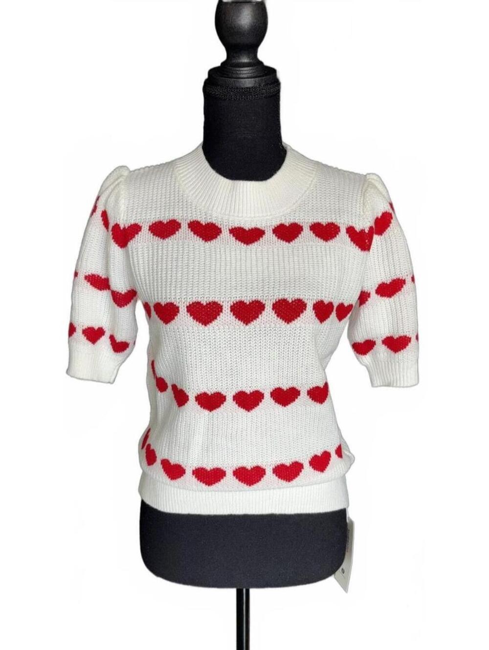 NWT Woman's Heart Sweater, Size S